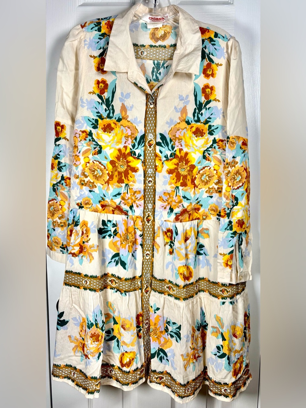 Floral Tiered Mini Button Shirtdress Bohemian-inspired Long Sleeve Large